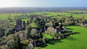 Photo 35- click for photo gallery